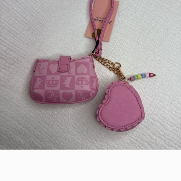 Juicy Couture Pink Checker Heart Crossbody with Heart Coin Pouch - Picture 4 of 8